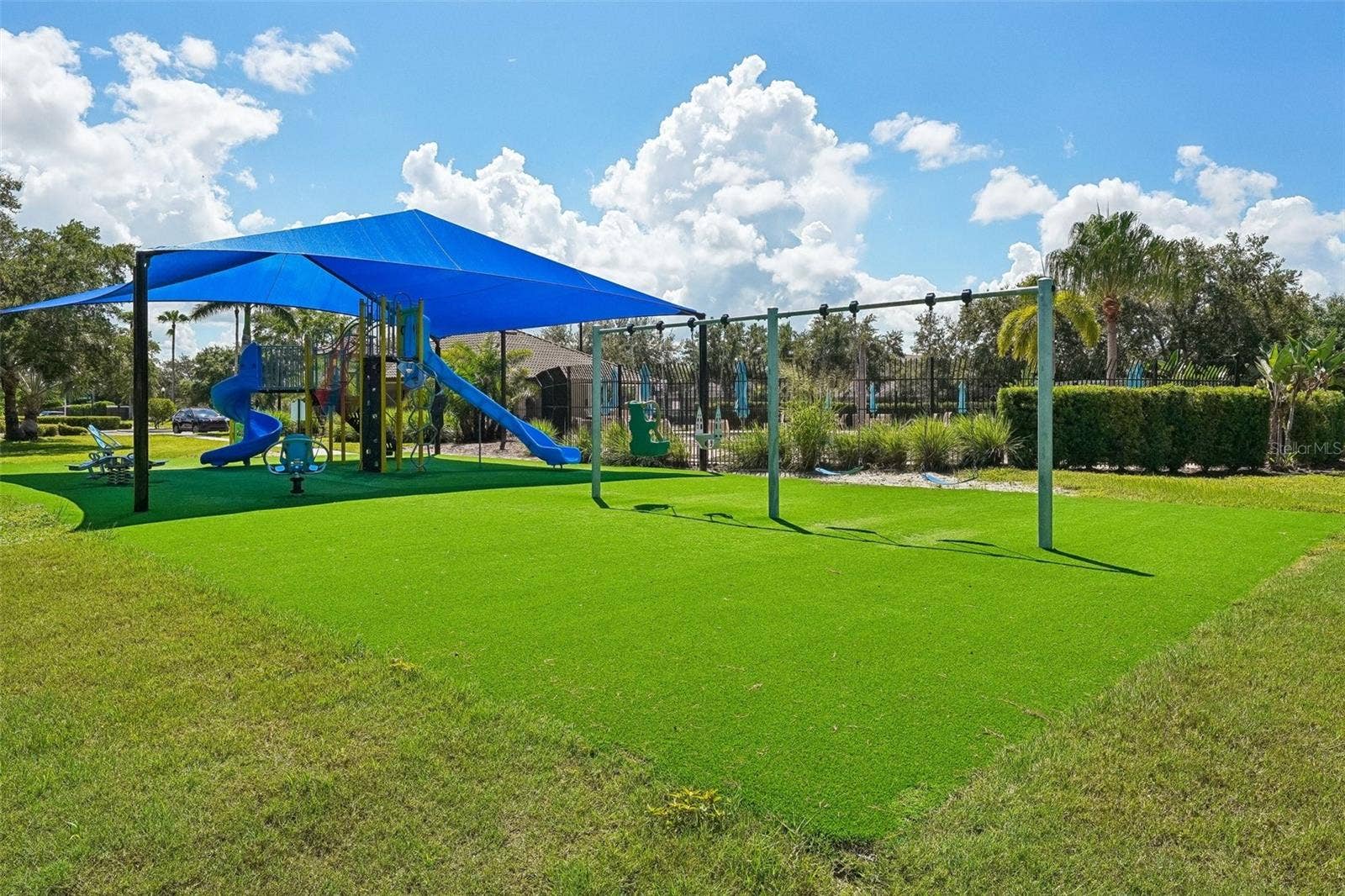 1810 MIRA LAGO CIRCLE, Ruskin, FL 33570 1810 MIRA LAGO CIRCLE, Ruskin, FL 33570