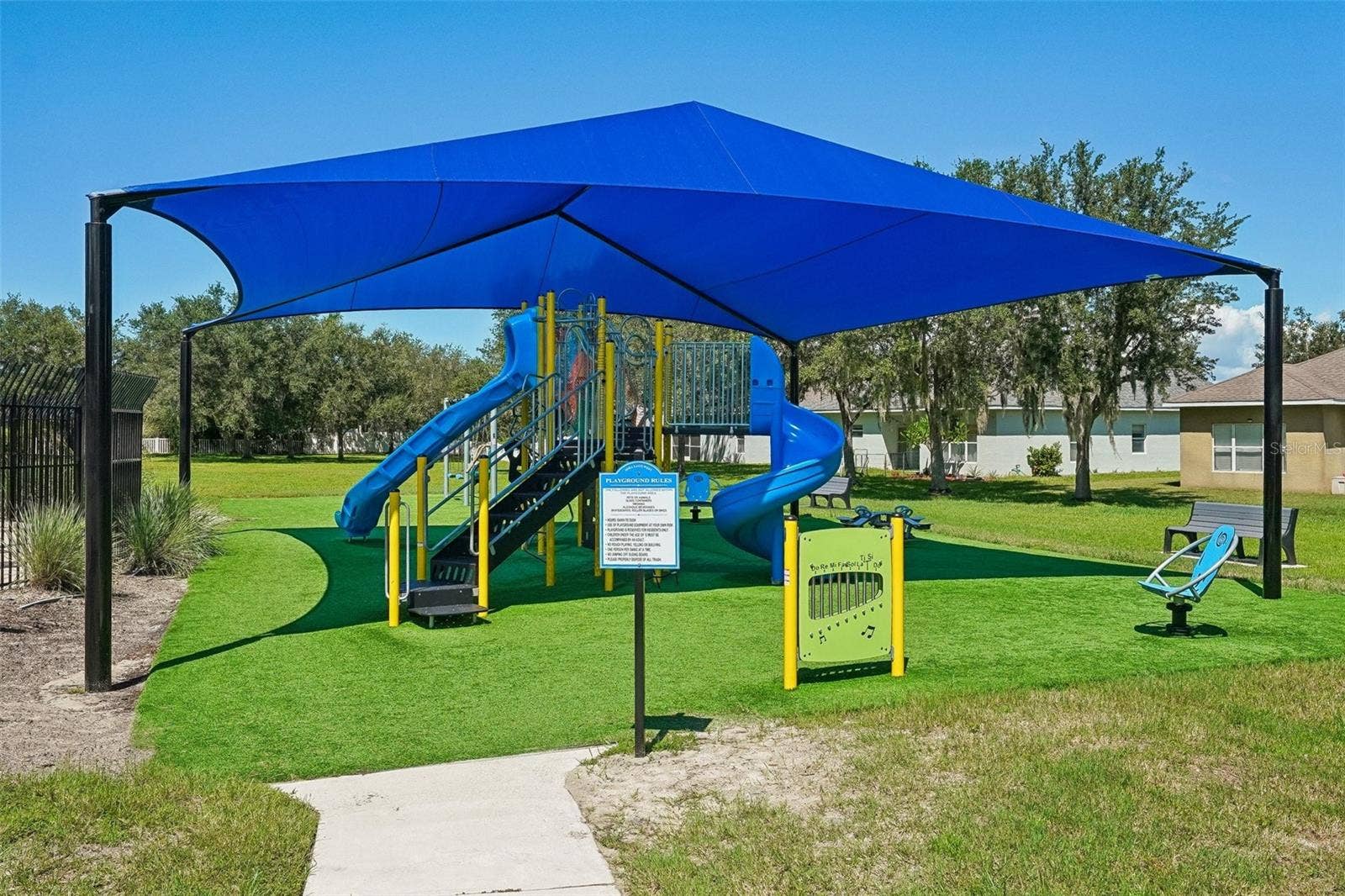 1810 MIRA LAGO CIRCLE, Ruskin, FL 33570 1810 MIRA LAGO CIRCLE, Ruskin, FL 33570