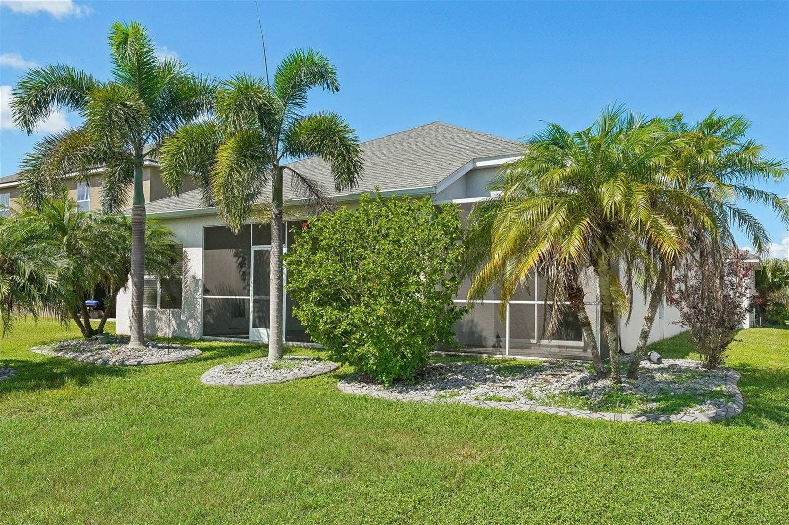 1810 MIRA LAGO CIRCLE, Ruskin, FL 33570 1810 MIRA LAGO CIRCLE, Ruskin, FL 33570