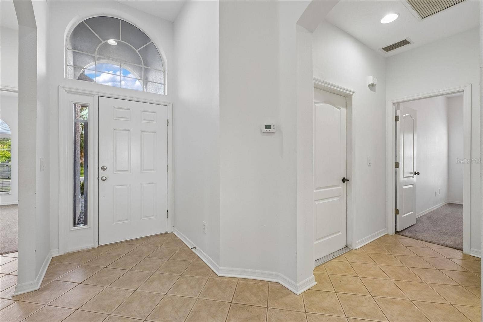 1810 MIRA LAGO CIRCLE, Ruskin, FL 33570 1810 MIRA LAGO CIRCLE, Ruskin, FL 33570