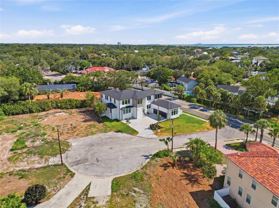 Property photo for 4702 W SAN CARLOS STREET, Tampa, FL