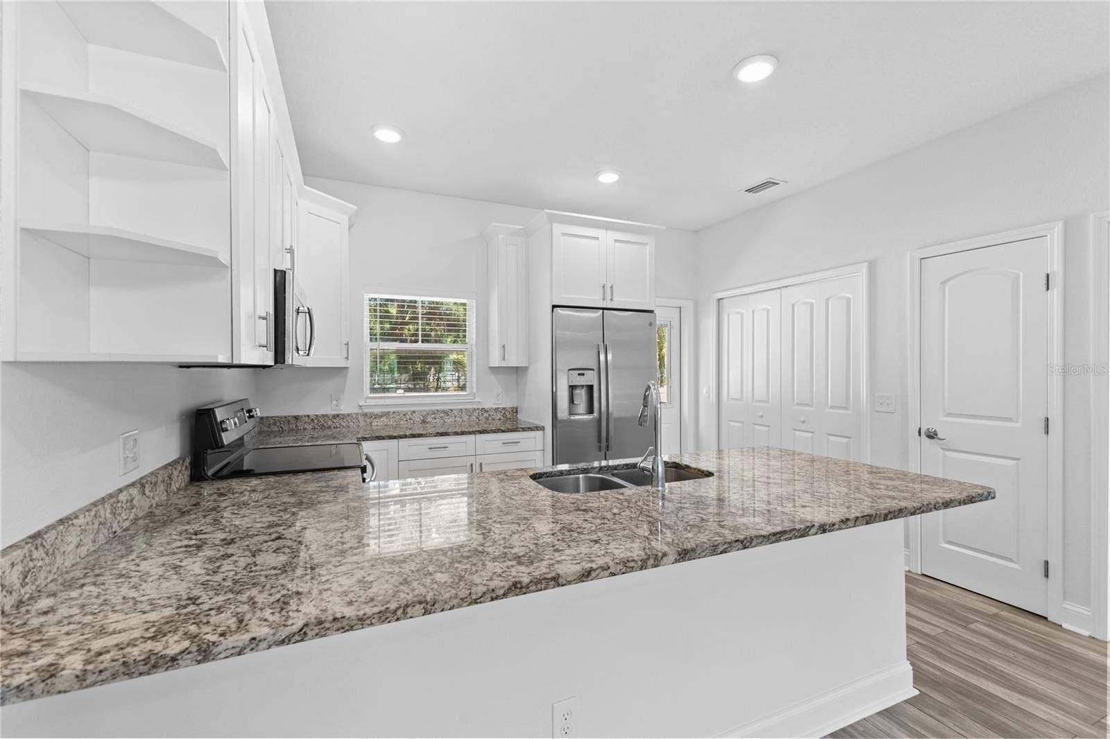 8702-8708 KENYON VIEW COURT, Tampa, FL 33614
