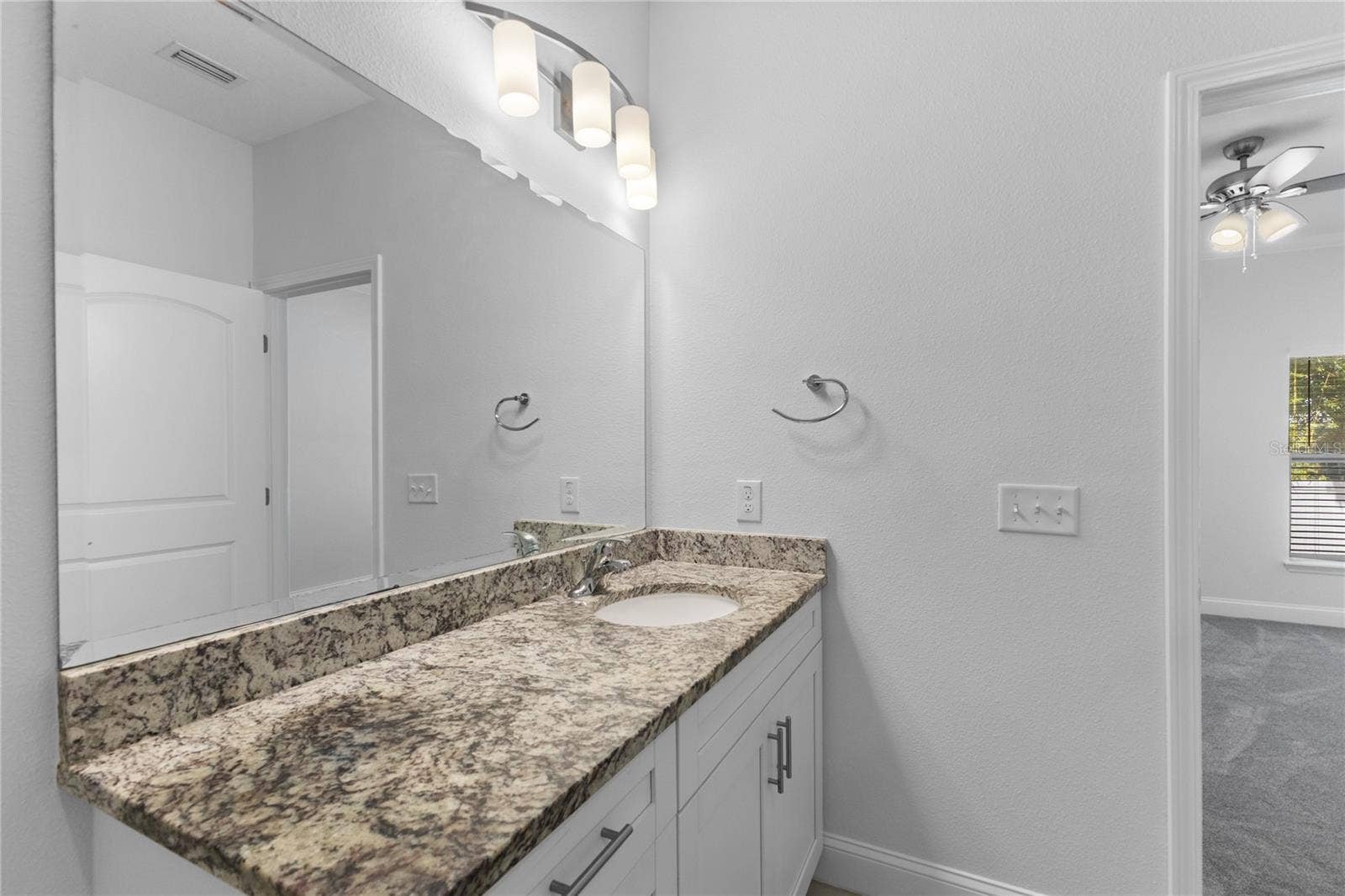 8702-8708 KENYON VIEW COURT, Tampa, FL 33614