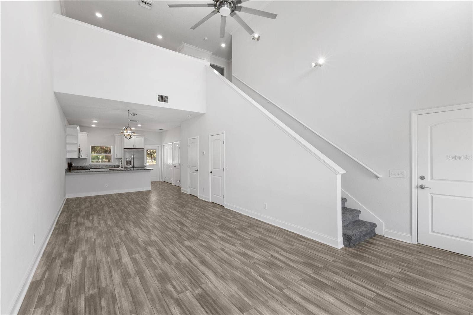 8702-8708 KENYON VIEW COURT, Tampa, FL 33614