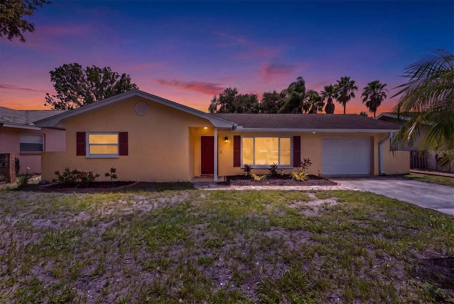 Property photo for 1707 HIBISCUS CIRCLE N, Oldsmar, FL