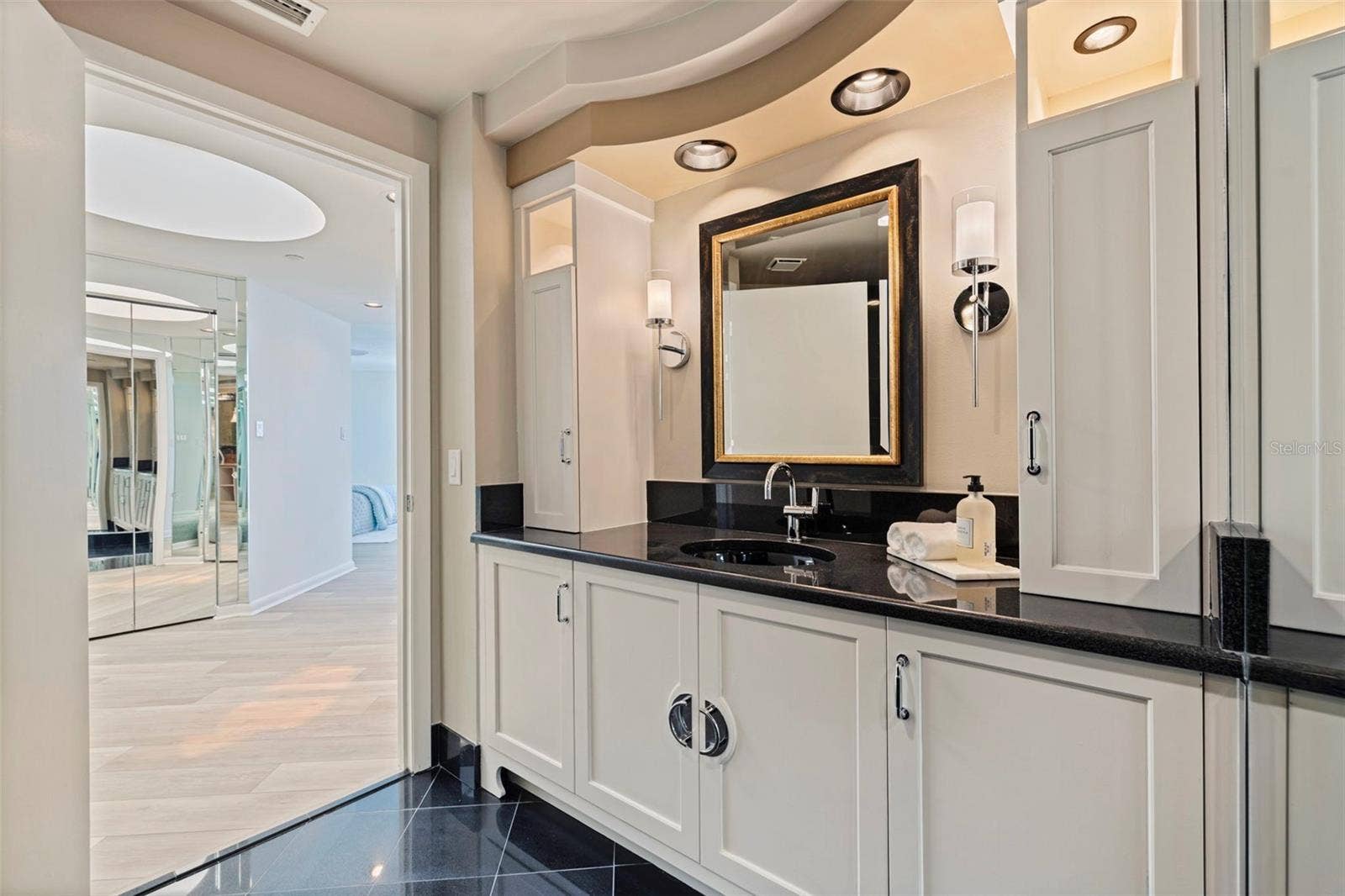 1520 GULF BOULEVARD, #1901, Clearwater, FL 33767 1520 GULF BOULEVARD, #1901, Clearwater, FL 33767
