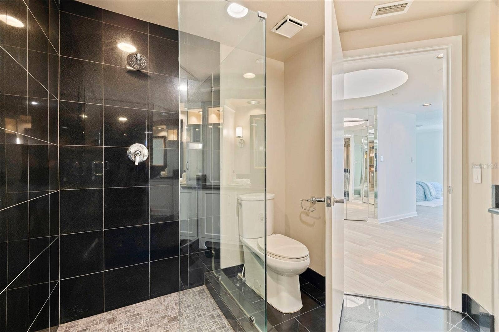 1520 GULF BOULEVARD, #1901, Clearwater, FL 33767 1520 GULF BOULEVARD, #1901, Clearwater, FL 33767