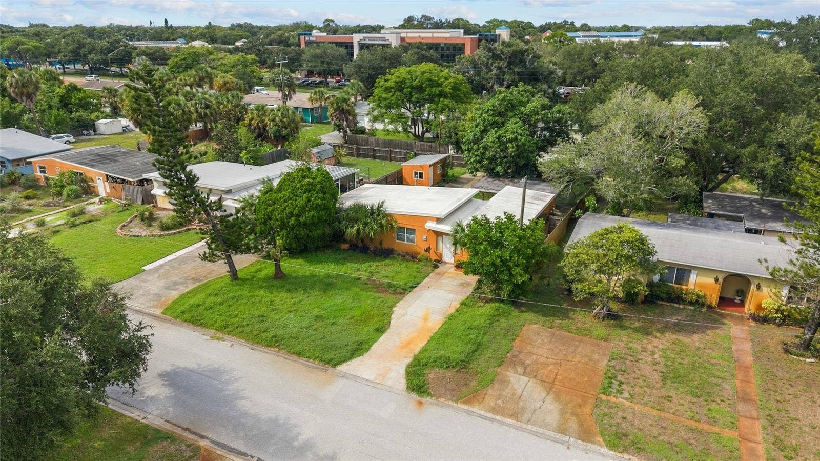 6711 DARTMOUTH AVENUE N, St Petersburg, FL 33710 6711 DARTMOUTH AVENUE N, St Petersburg, FL 33710