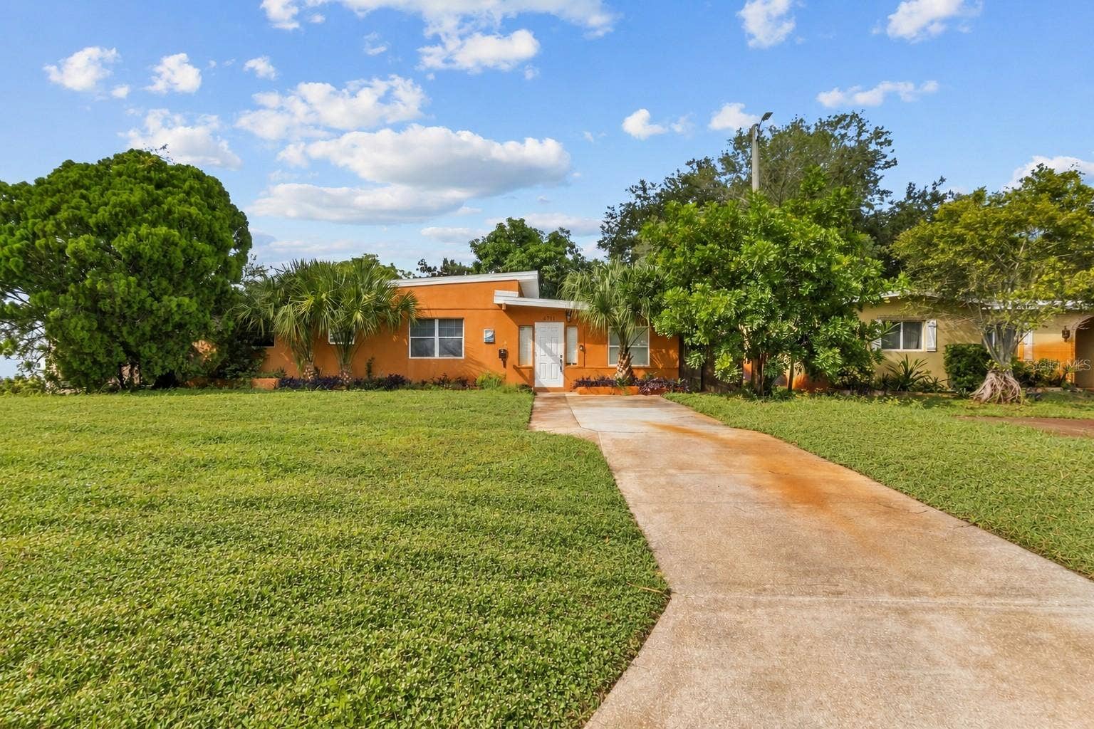 6711 DARTMOUTH AVENUE N, St Petersburg, FL 33710 6711 DARTMOUTH AVENUE N, St Petersburg, FL 33710