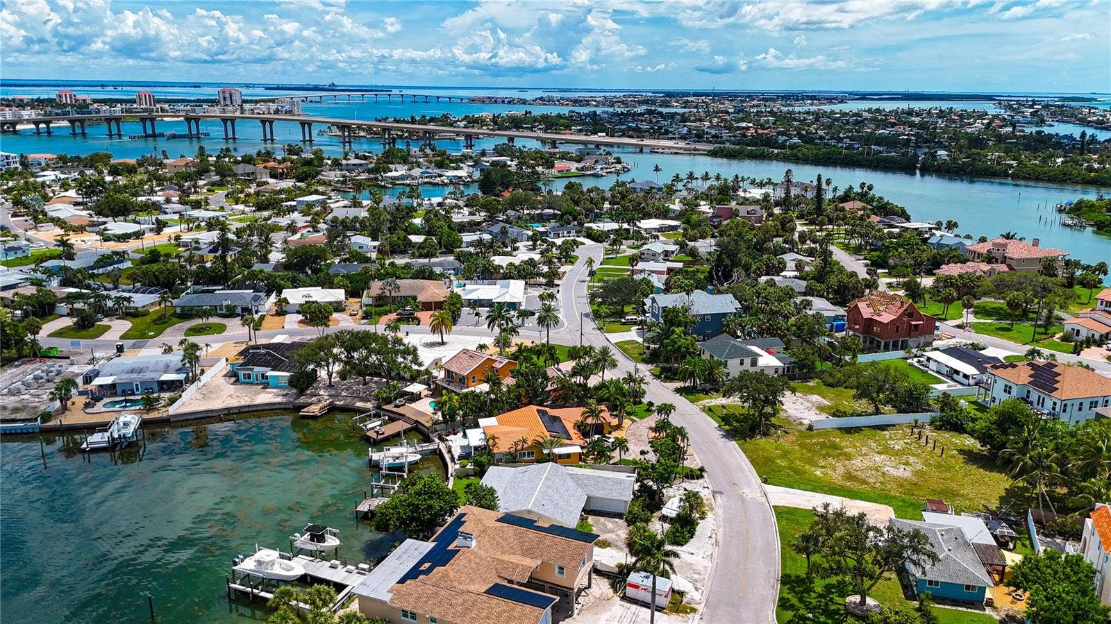 3982 POINSETTIA DRIVE, St Pete Beach, FL 33706 3982 POINSETTIA DRIVE, St Pete Beach, FL 33706