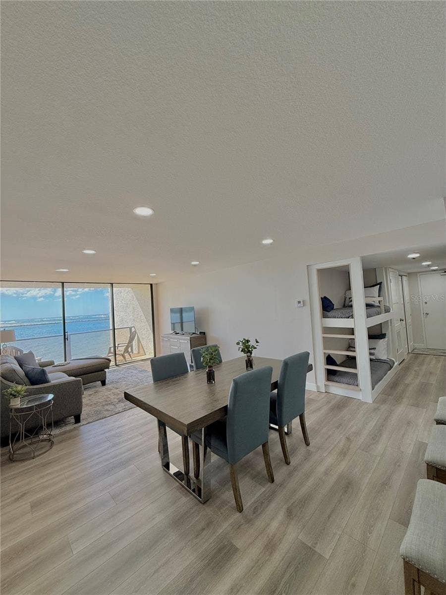 450 S GULFVIEW BOULEVARD, #408, Clearwater Beach, FL 33767 450 S GULFVIEW BOULEVARD, #408, Clearwater Beach, FL 33767