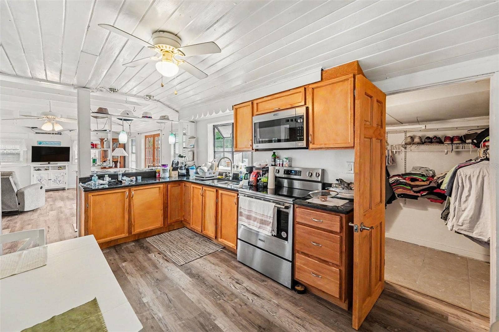 129 94TH AVENUE, Treasure Island, FL 33706 129 94TH AVENUE, Treasure Island, FL 33706