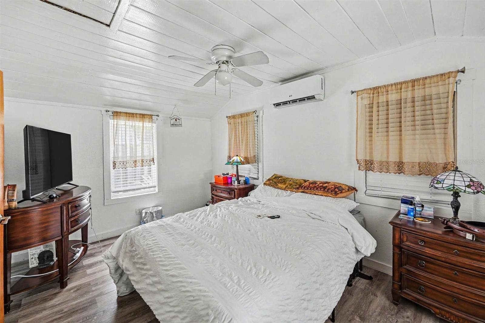 129 94TH AVENUE, Treasure Island, FL 33706 129 94TH AVENUE, Treasure Island, FL 33706