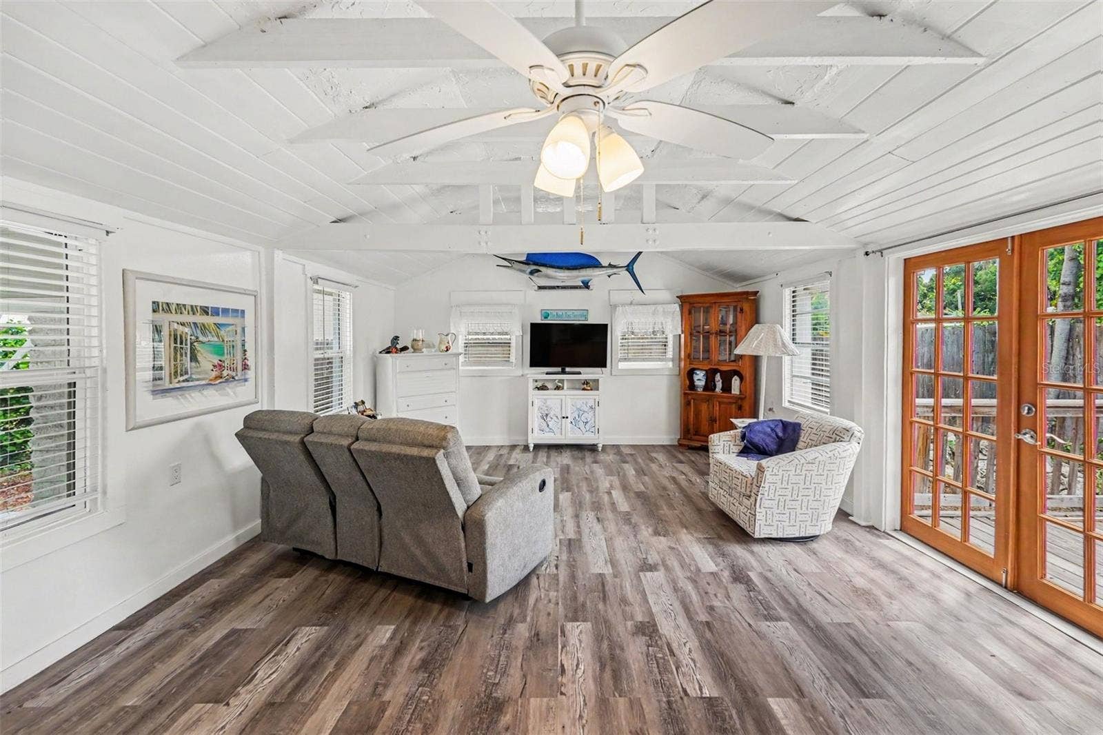 129 94TH AVENUE, Treasure Island, FL 33706 129 94TH AVENUE, Treasure Island, FL 33706