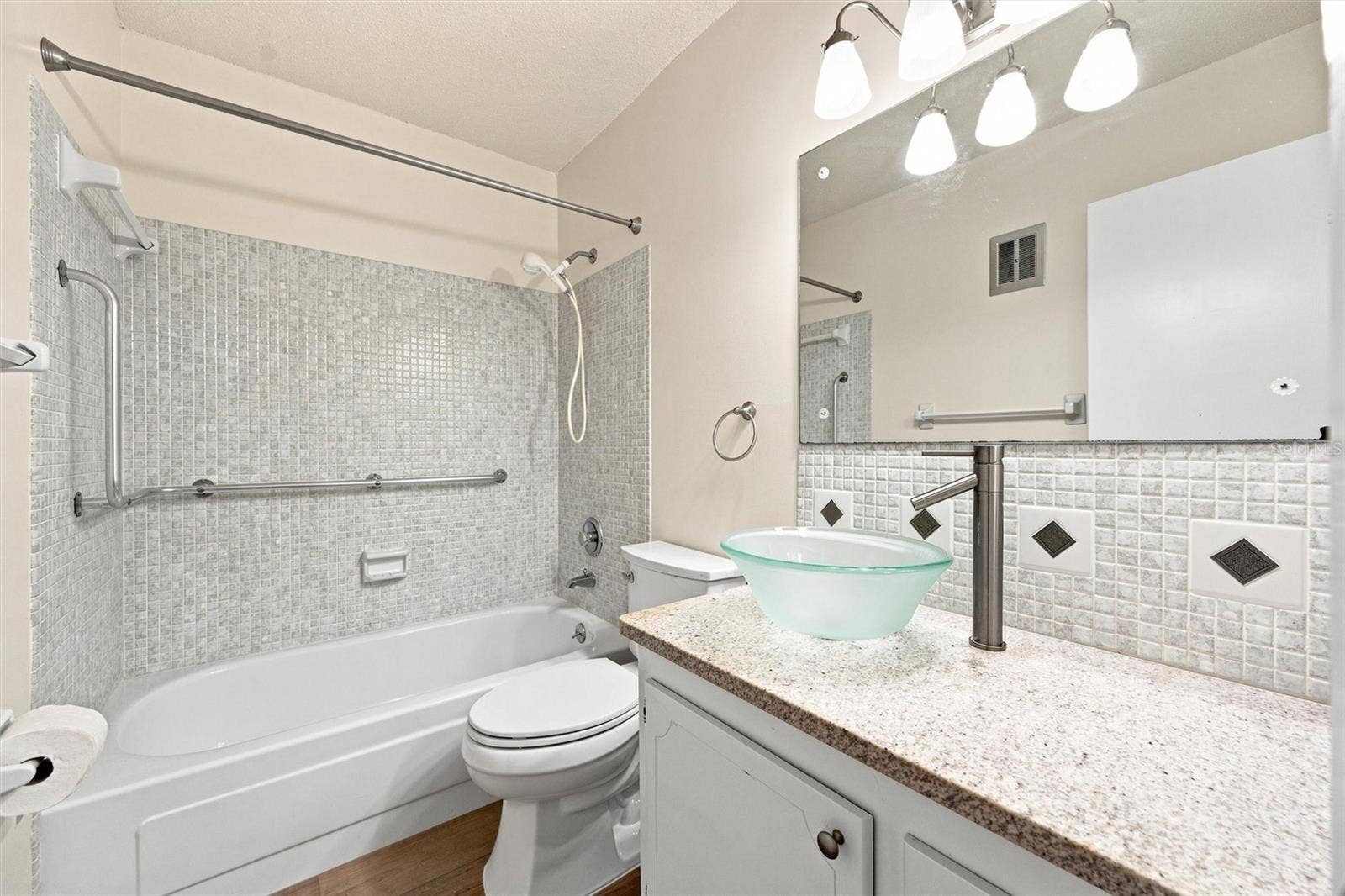 3010 59TH STREET S, #306, Gulfport, FL 33707 3010 59TH STREET S, #306, Gulfport, FL 33707