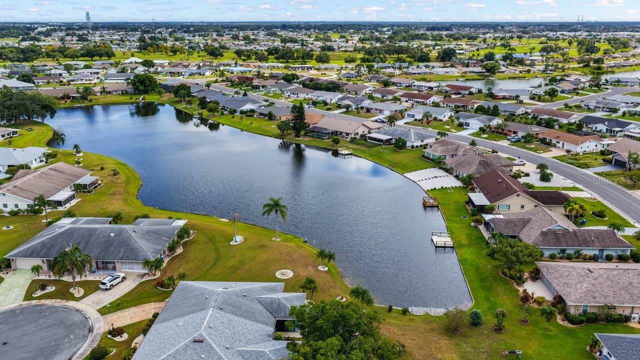 1519 FORT DUQUESNA DRIVE, Sun City Center, FL 33573 Mirror Lake