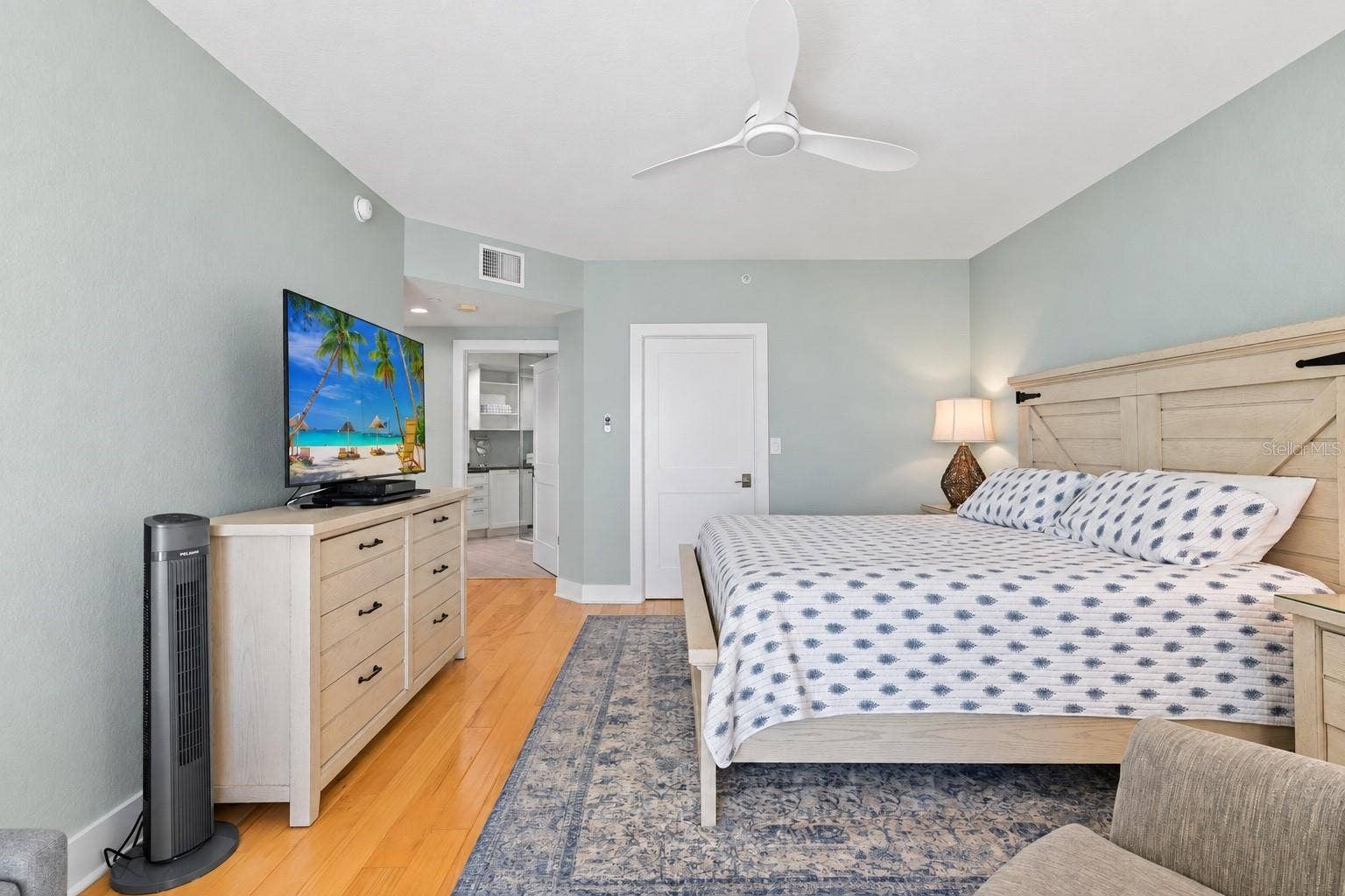 11 SAN MARCO STREET, #905, Clearwater, FL 33767