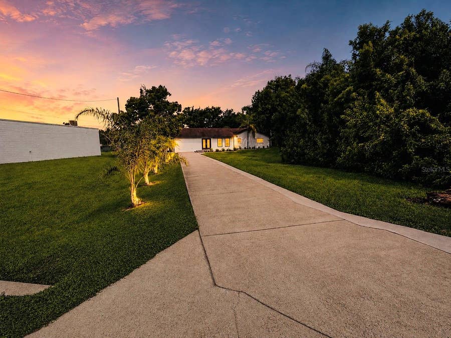 Property photo for 20 2ND AVENUE SE, Lutz, FL