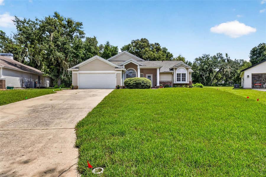 Property photo for 3318 SILVERPOND DRIVE, Plant City, FL