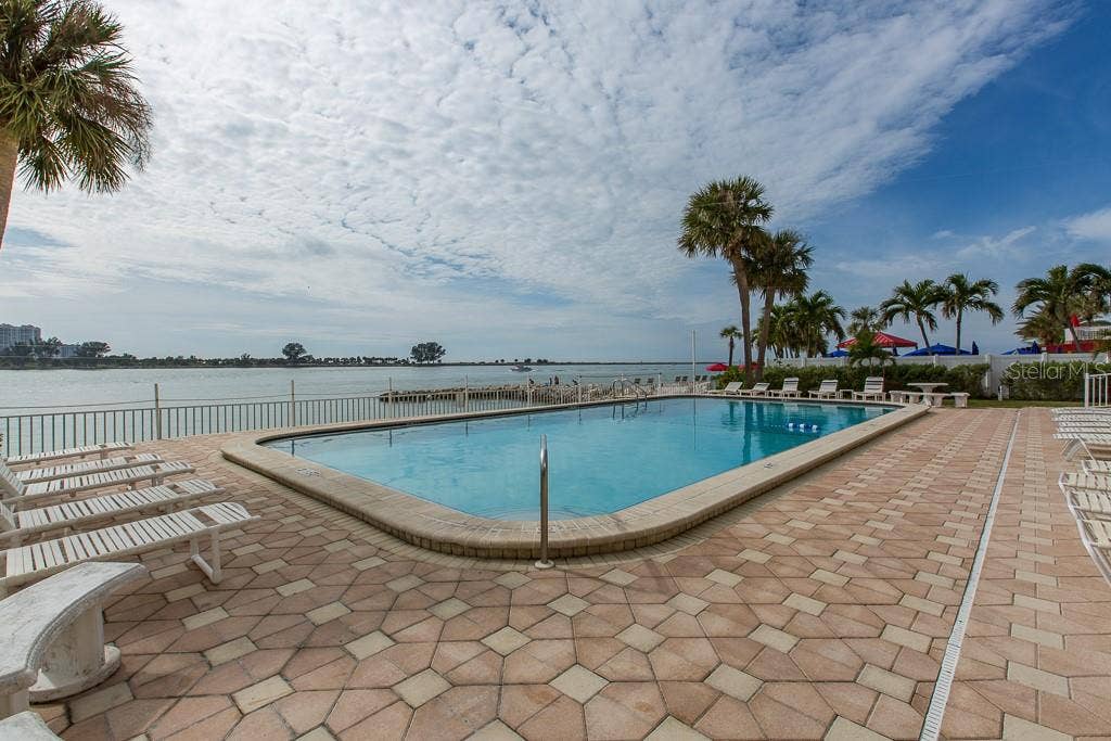675 S GULFVIEW BOULEVARD, #1007, Clearwater, FL 33767