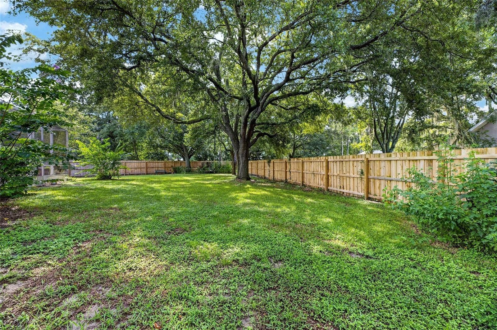 22240 WILLOW LAKES DRIVE, Lutz, FL 33549