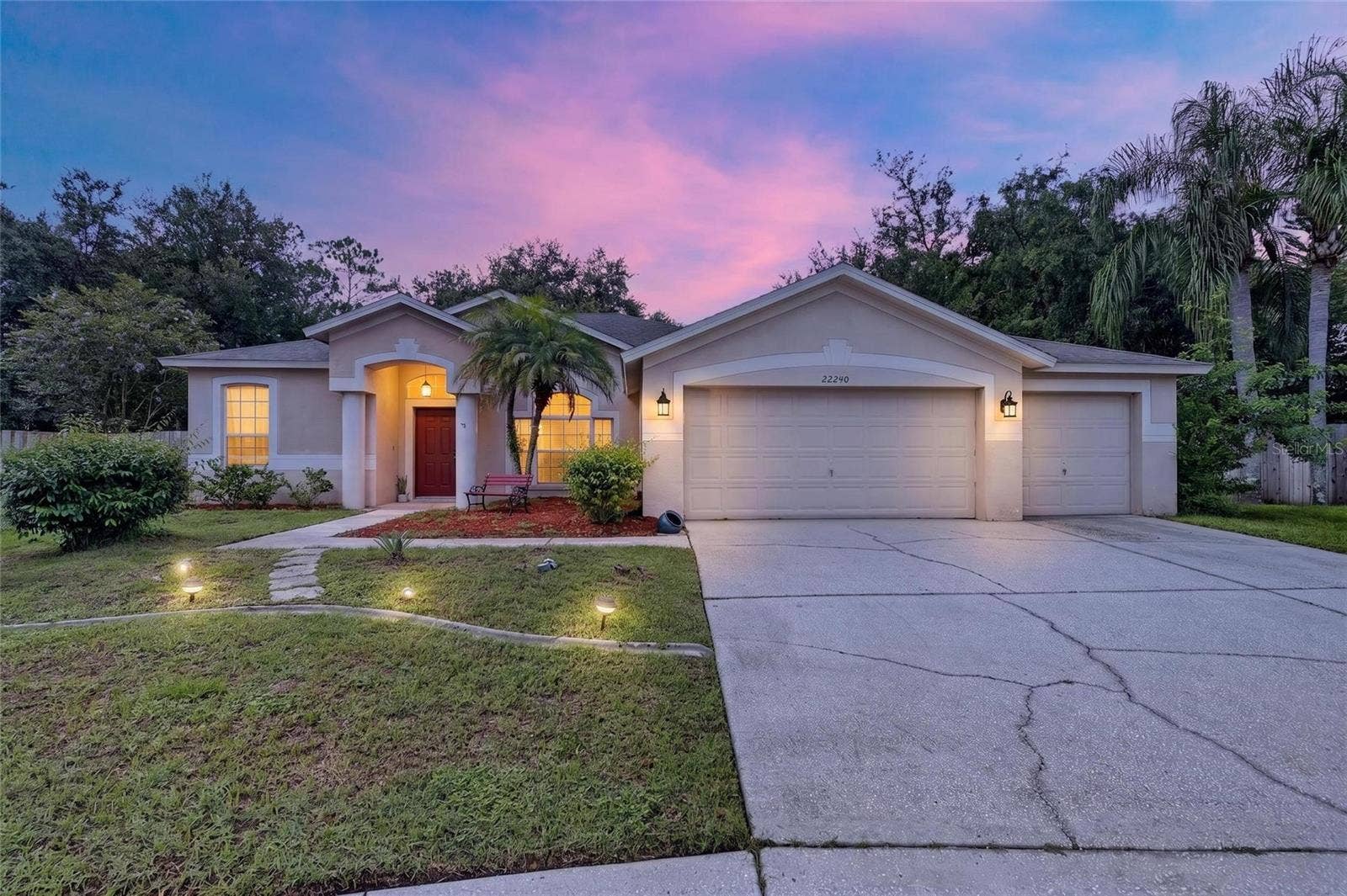 22240 WILLOW LAKES DRIVE, Lutz, FL 33549