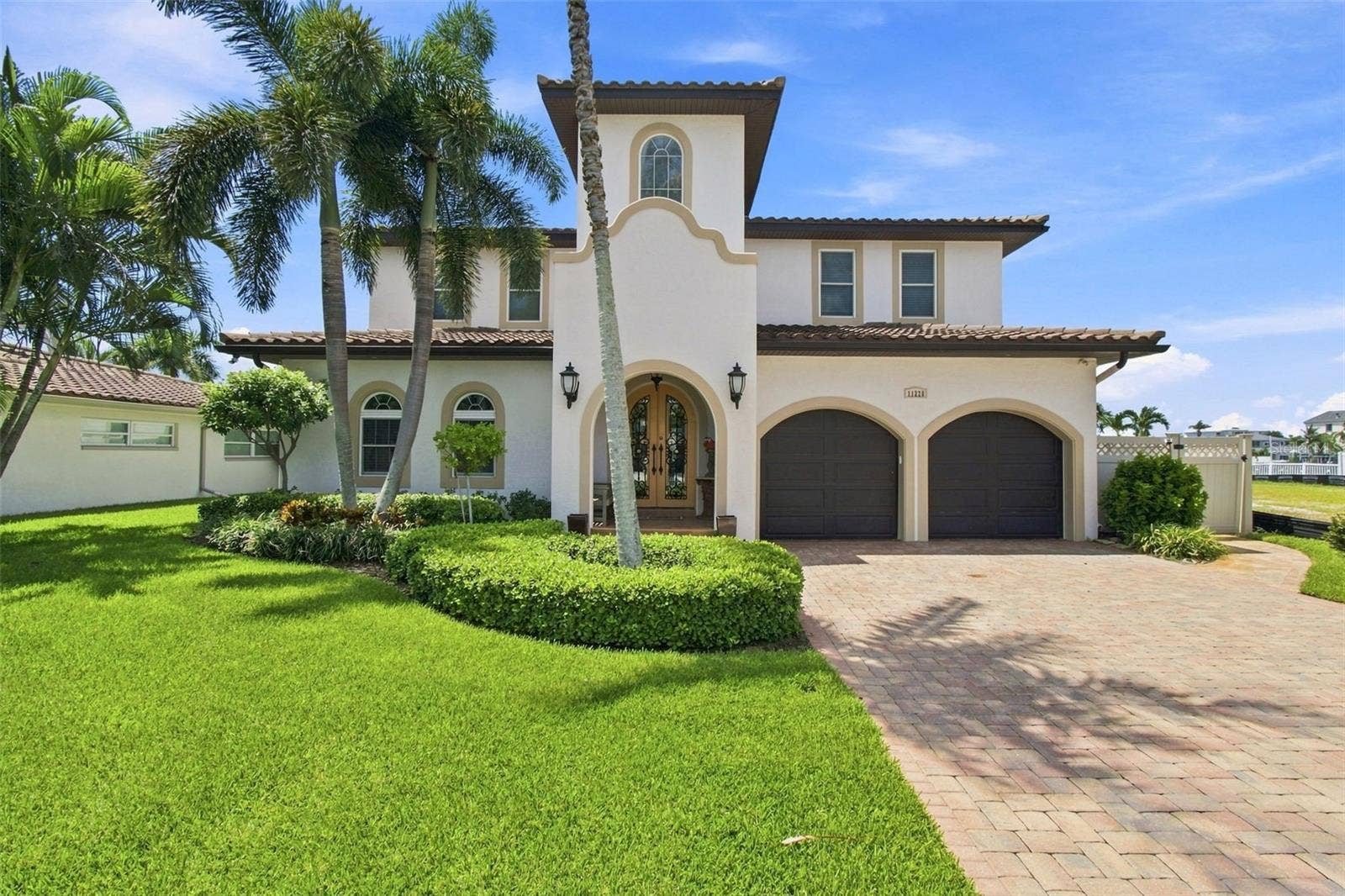 11220 8TH STREET E, Treasure Island, FL 33706 11220 8TH STREET E, Treasure Island, FL 33706