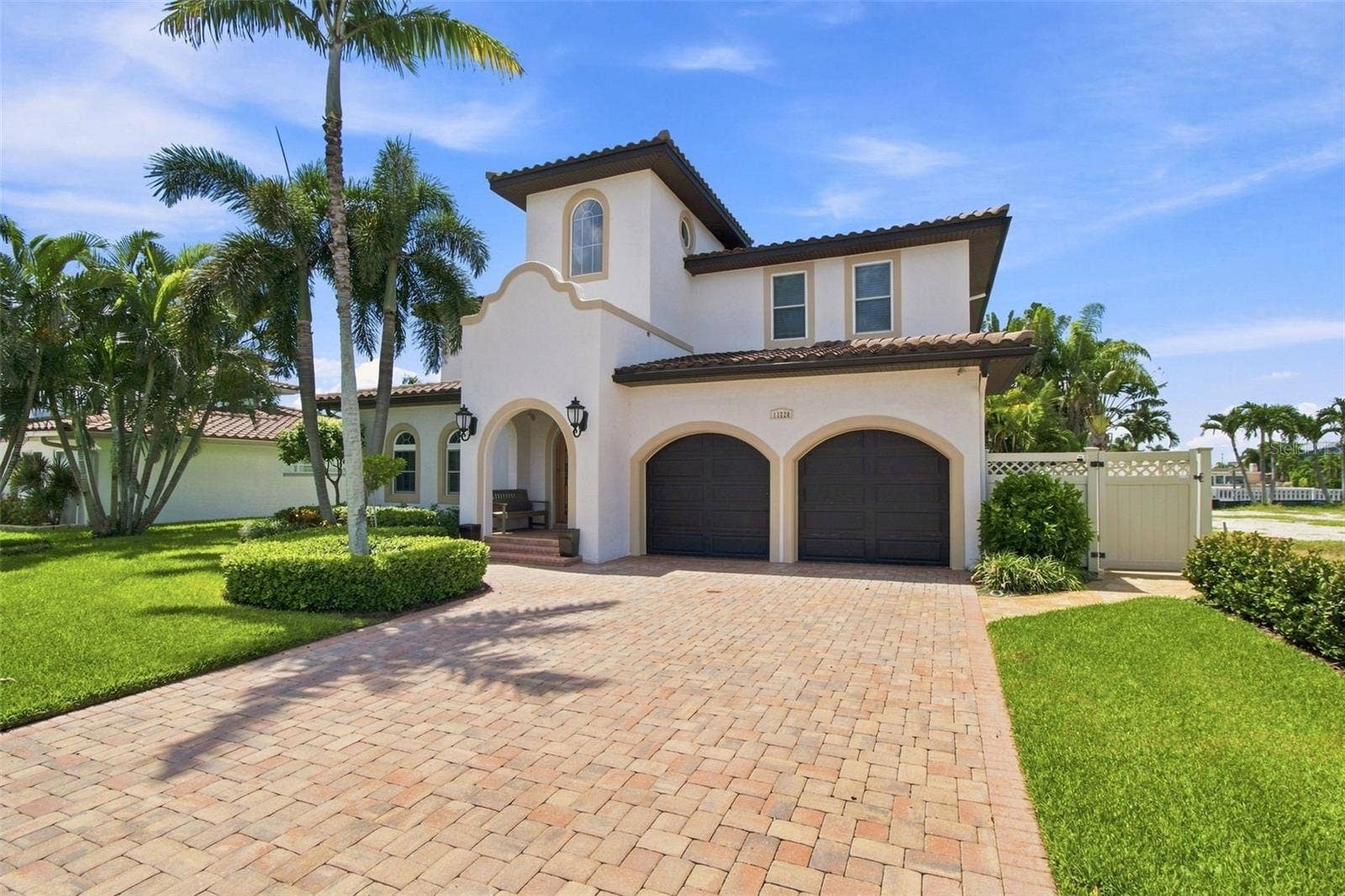 11220 8TH STREET E, Treasure Island, FL 33706 11220 8TH STREET E, Treasure Island, FL 33706