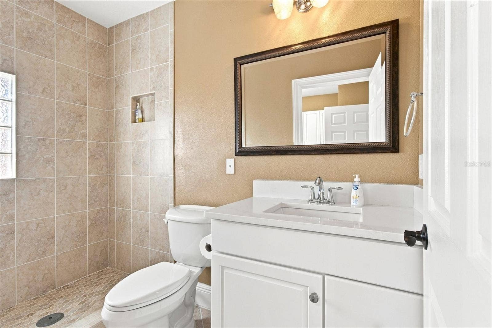 11220 8TH STREET E, Treasure Island, FL 33706 11220 8TH STREET E, Treasure Island, FL 33706