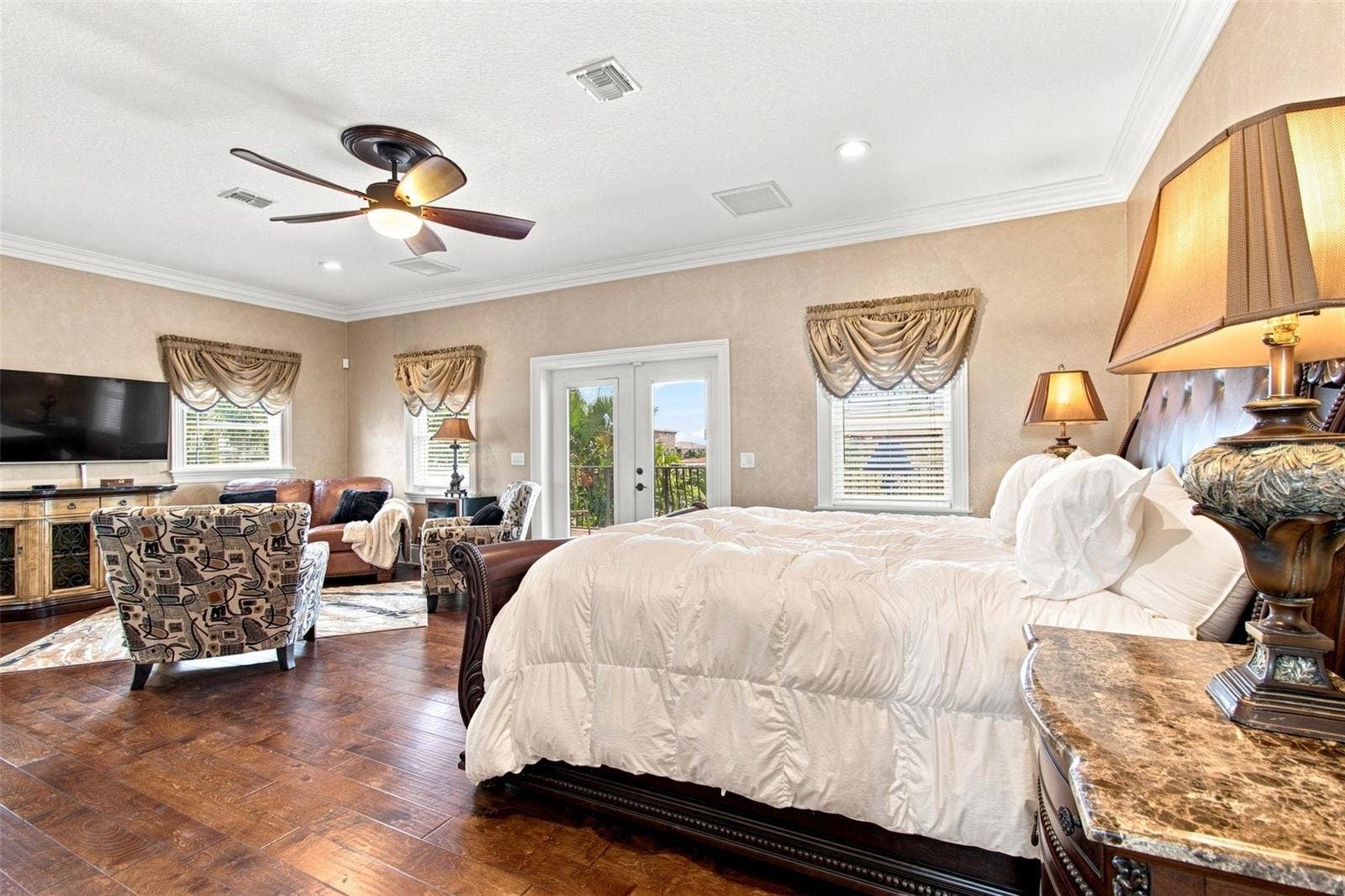 11220 8TH STREET E, Treasure Island, FL 33706 11220 8TH STREET E, Treasure Island, FL 33706