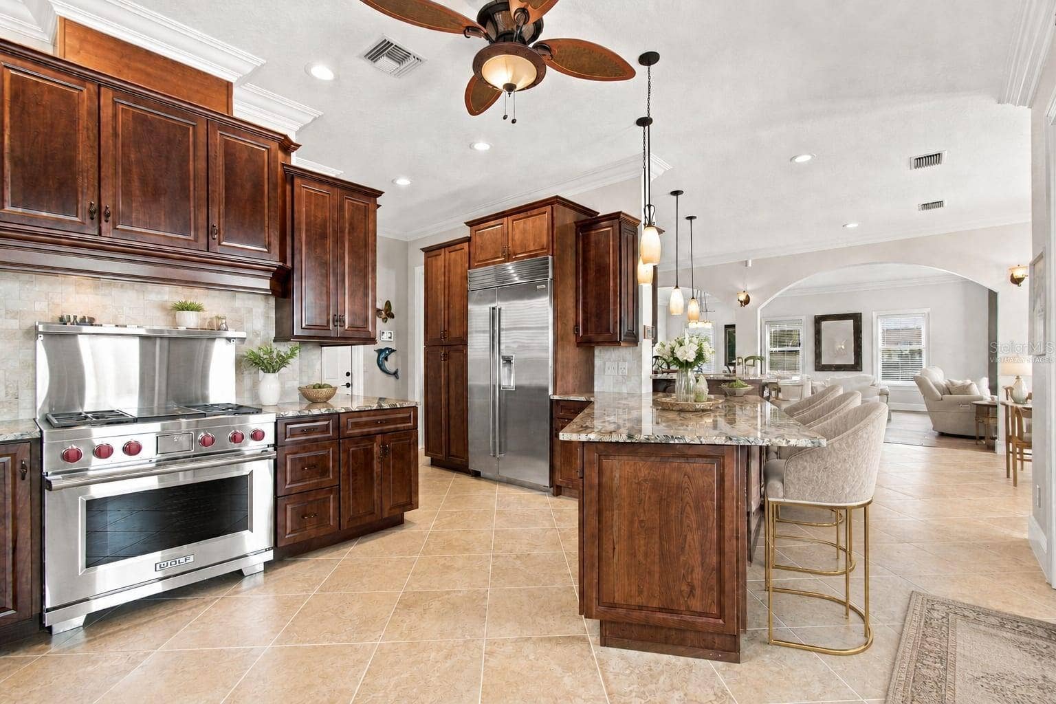 11220 8TH STREET E, Treasure Island, FL 33706 virtually staged