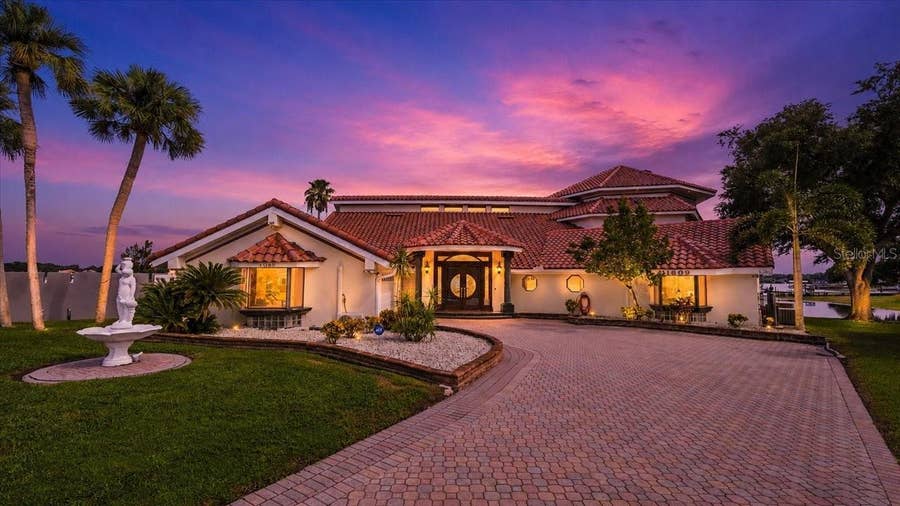 Property photo for 11609 CARROLLWOOD DRIVE, Tampa, FL