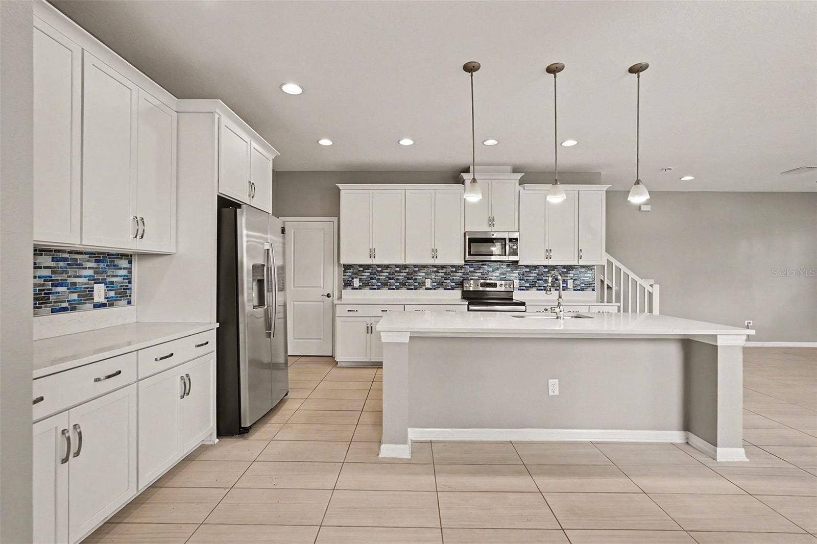 29967 SOUTHWELL LANE, Wesley Chapel, FL 33543 29967 SOUTHWELL LANE, Wesley Chapel, FL 33543