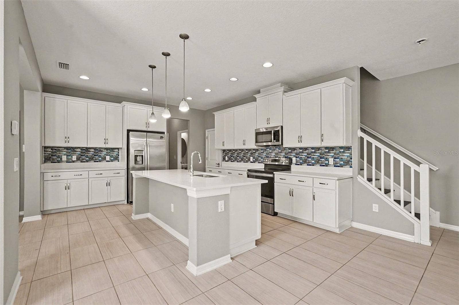 29967 SOUTHWELL LANE, Wesley Chapel, FL 33543 29967 SOUTHWELL LANE, Wesley Chapel, FL 33543
