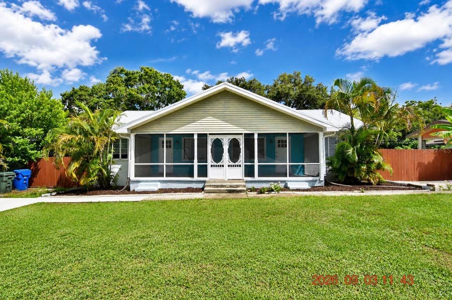 Property photo for 906 7TH AVENUE SW, #Right, Largo, FL