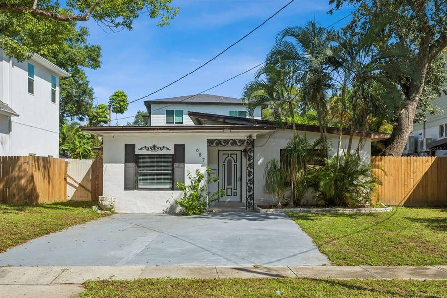 Property photo for 687 GENEVA PLACE, Tampa, FL