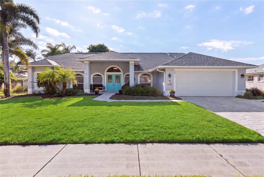 Property photo for 2972 GLENPARK ROAD, Palm Harbor, FL
