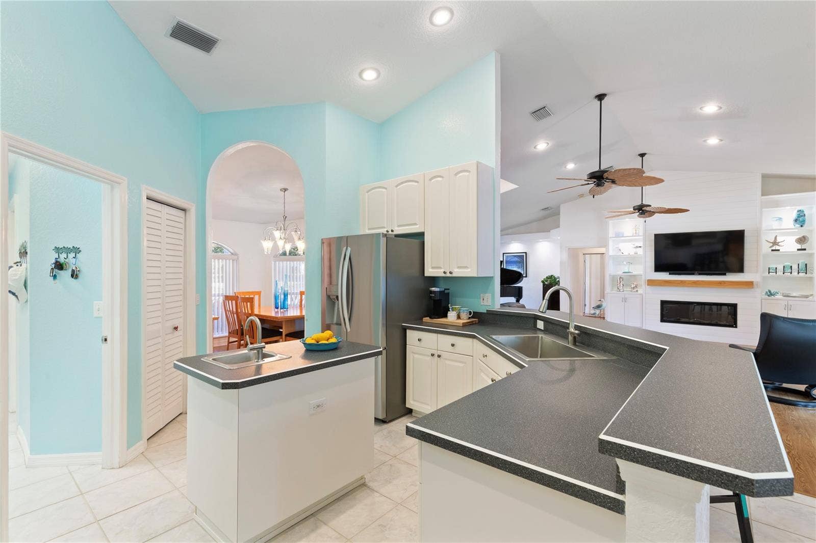 2972 GLENPARK ROAD, Palm Harbor, FL 34683