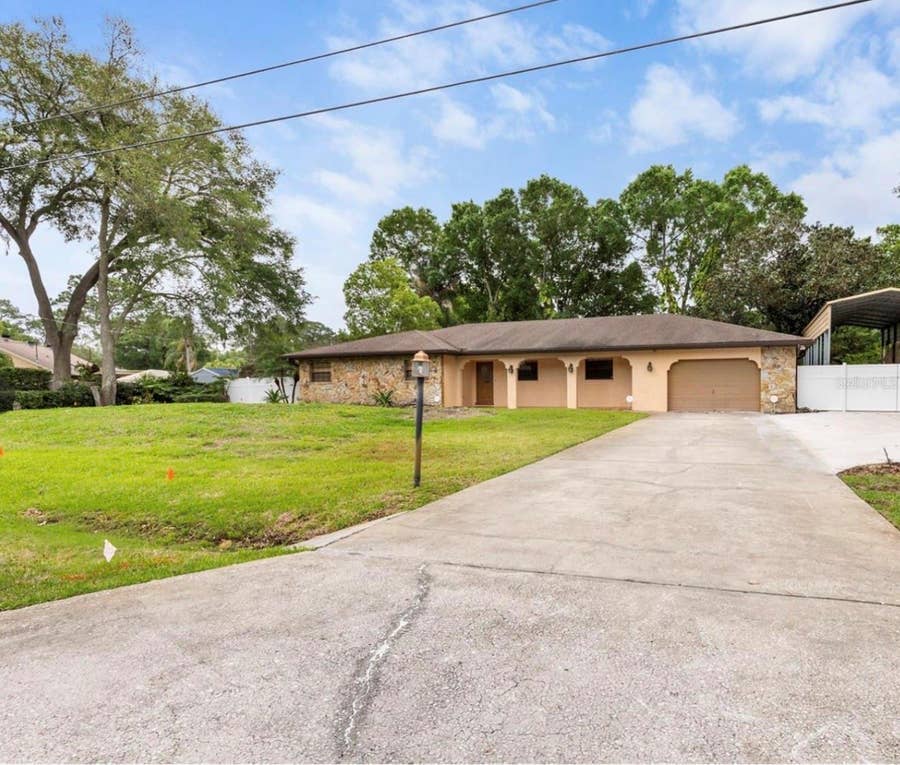 Property photo for 8210 WESTRIDGE DRIVE, Tampa, FL