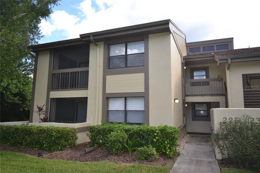Property photo for 226 WOODLAKE WYNDE, Oldsmar, FL