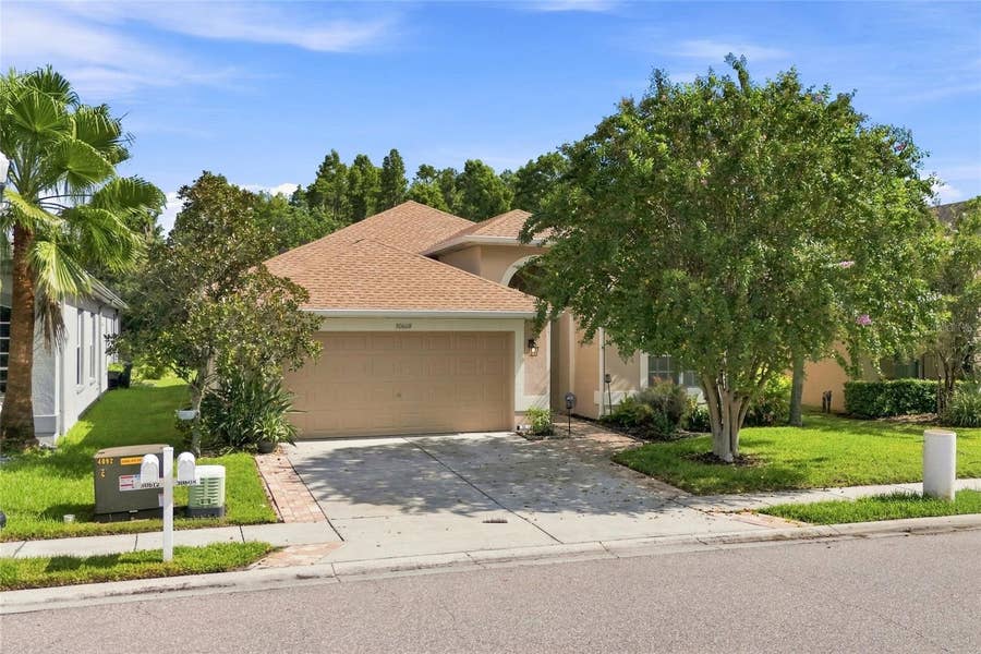 Property photo for 30608 PECAN VALLEY LOOP, Wesley Chapel, FL