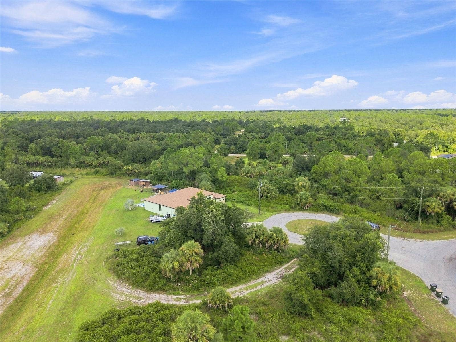 PEALE CIRCLE, North Port, FL 34288