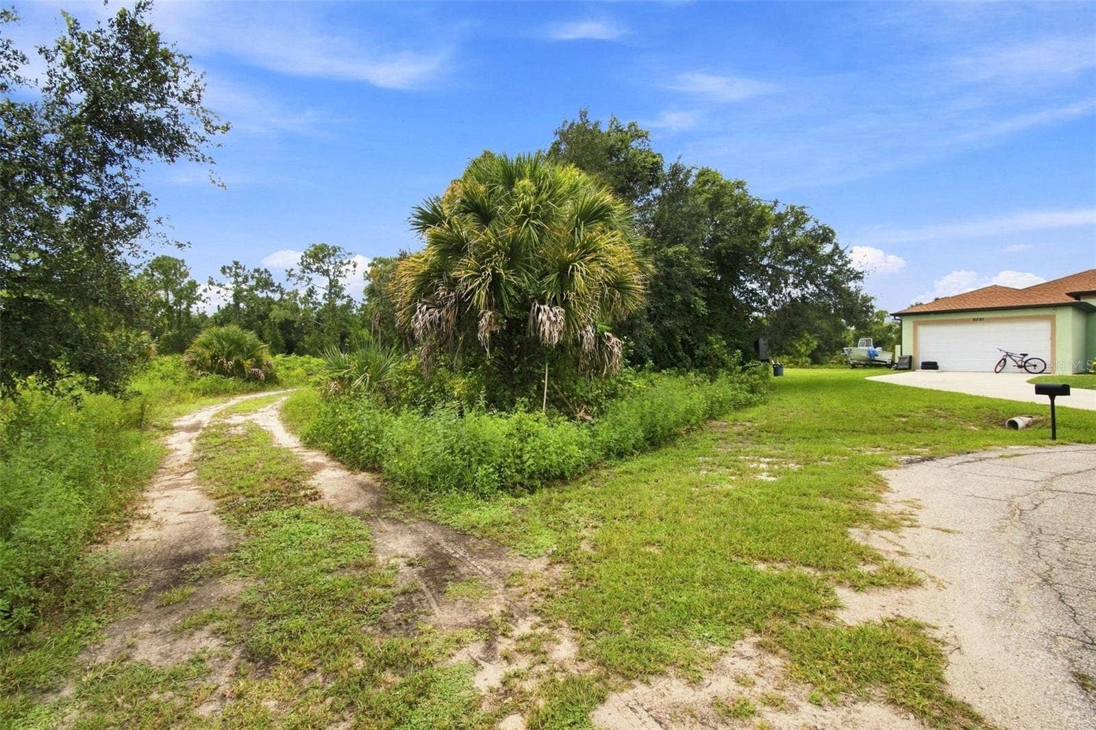 PEALE CIRCLE, North Port, FL 34288