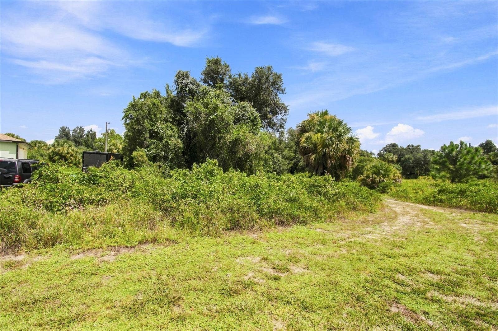 PEALE CIRCLE, North Port, FL 34288