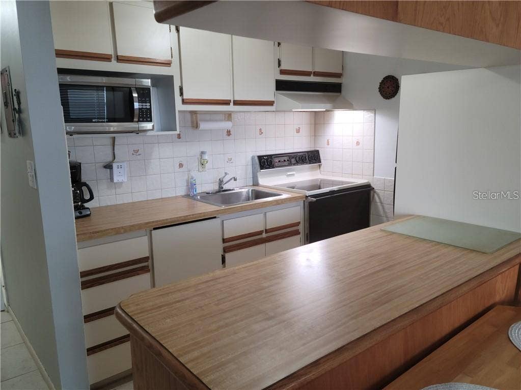8465 W GULF BOULEVARD, #58, Treasure Island, FL 33706 8465 W GULF BOULEVARD, #58, Treasure Island, FL 33706