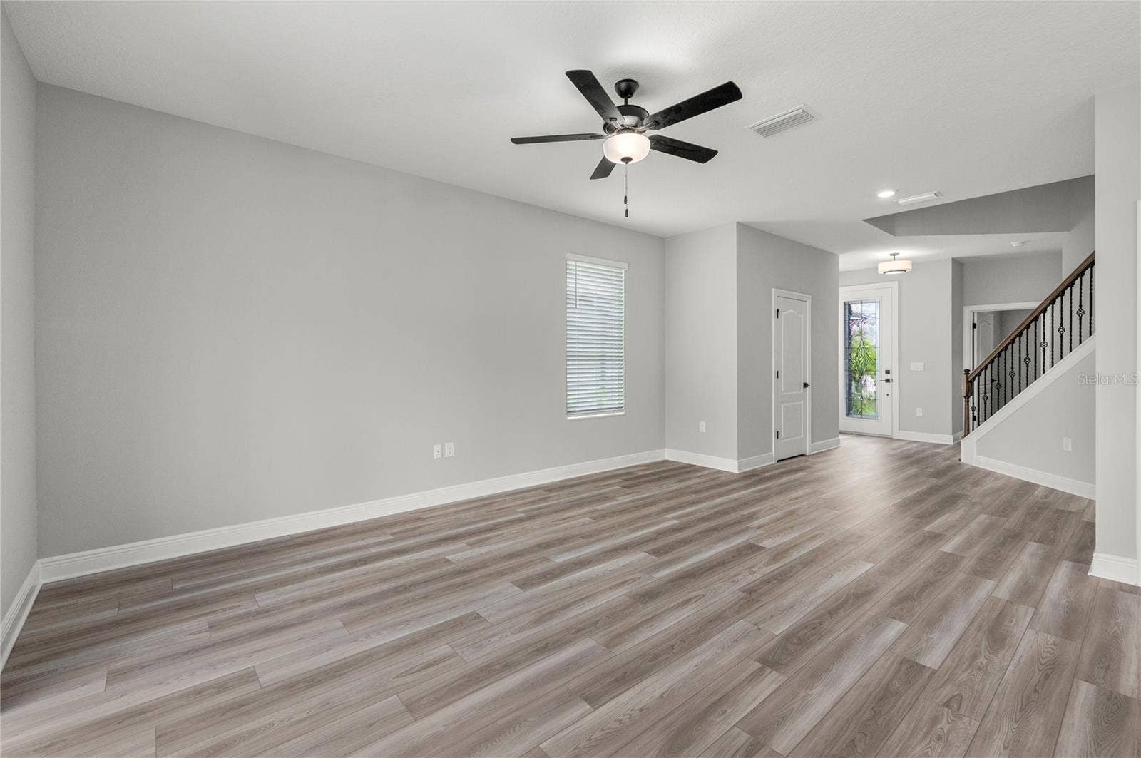 7668 SOMERSWORTH DRIVE, Kissimmee, FL 34747 7668 SOMERSWORTH DRIVE, Kissimmee, FL 34747