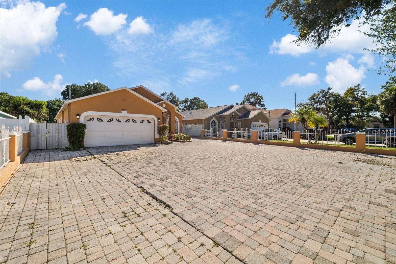 8712 FOUNTAIN AVENUE, Tampa, FL 33615