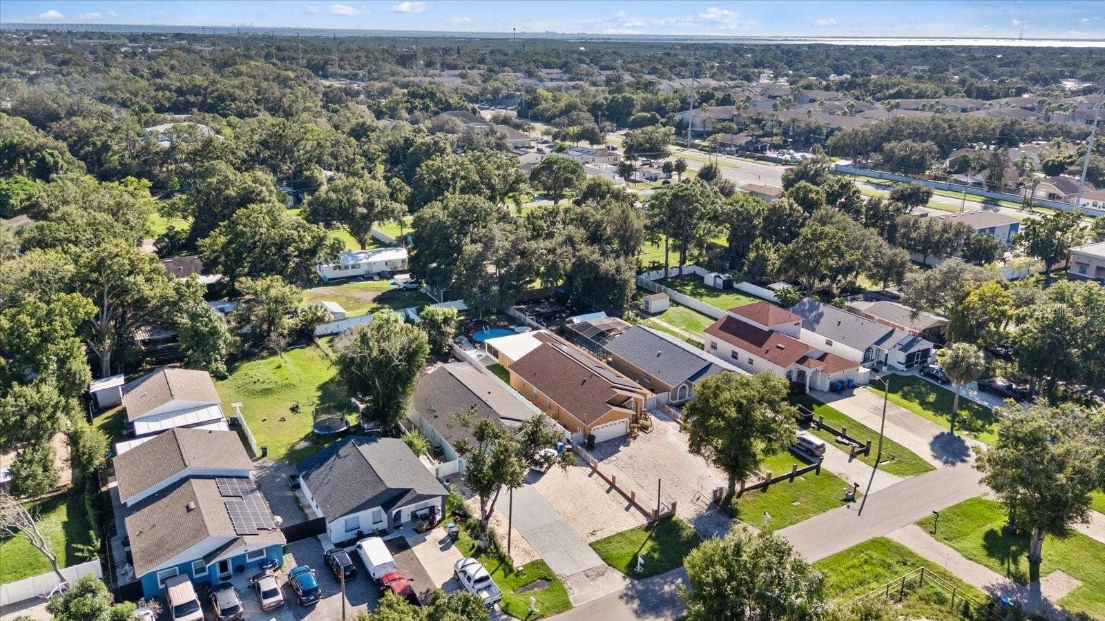 8712 FOUNTAIN AVENUE, Tampa, FL 33615