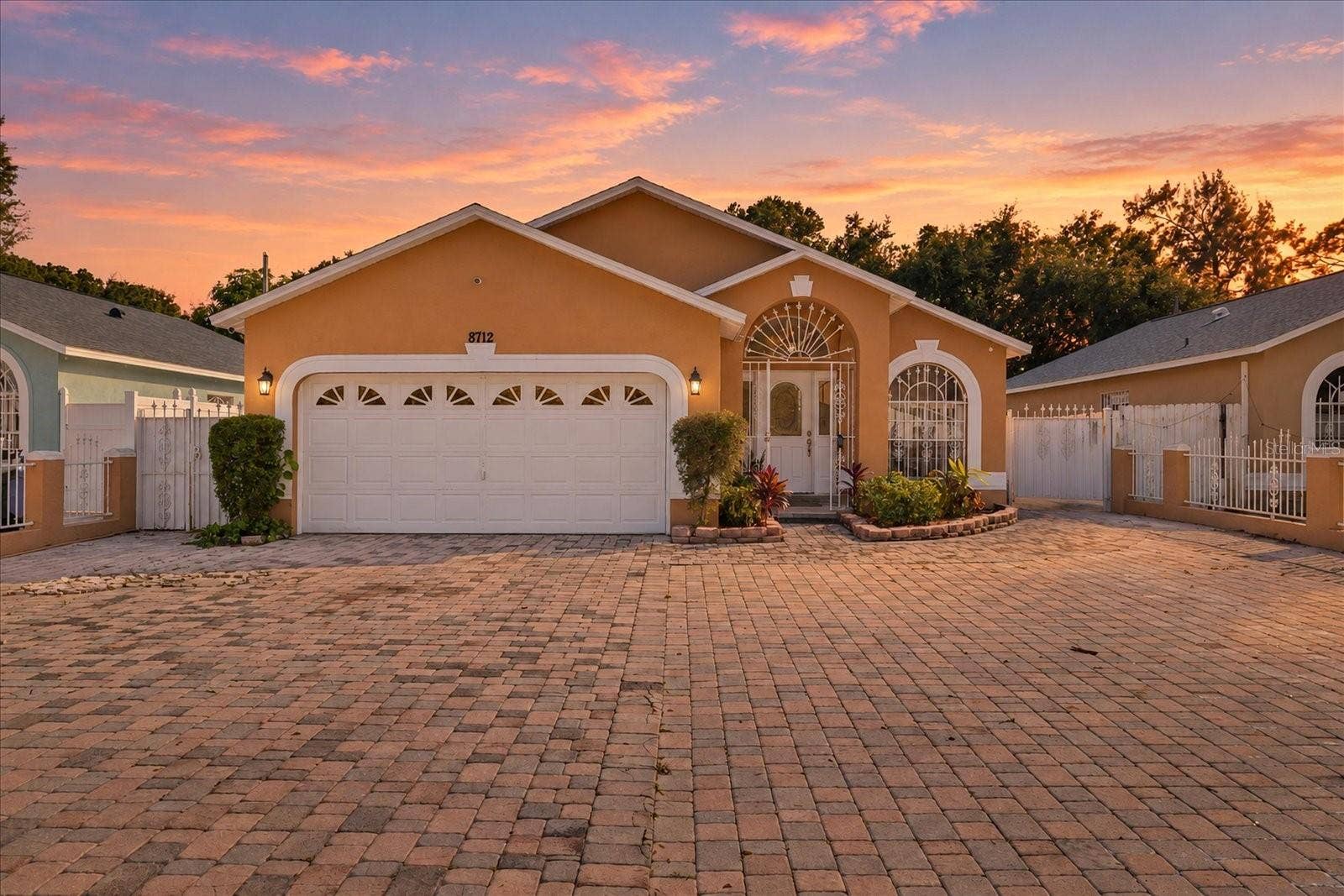 8712 FOUNTAIN AVENUE, Tampa, FL 33615