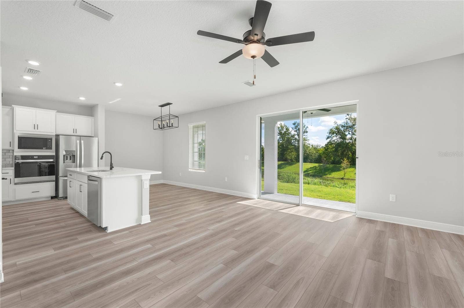 7673 SOMERSWORTH DRIVE, Kissimmee, FL 34747 7673 SOMERSWORTH DRIVE, Kissimmee, FL 34747